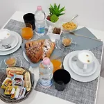 A Casa Di Papi Bed & Breakfast Lizzano (Apulia)