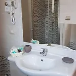 A Casa Di Papi Bed & Breakfast 3*