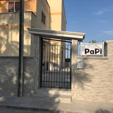 فندق مبيت وإفطار A Casa Di Papi ليتسانو