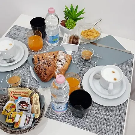 A Casa Di Papi B&B 리짜노