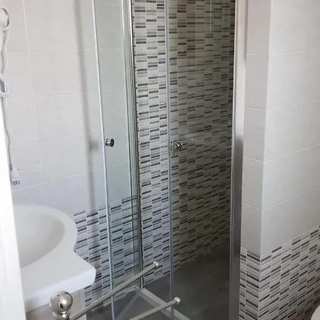 A Casa Di Papi Oda ve Kahvaltı 3*